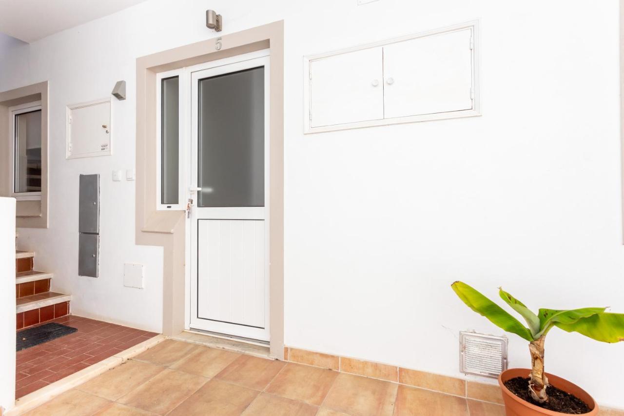 Mariners - Bright And Stylish Apartment - Walk To The Beach Praia Da Luz Exterior photo