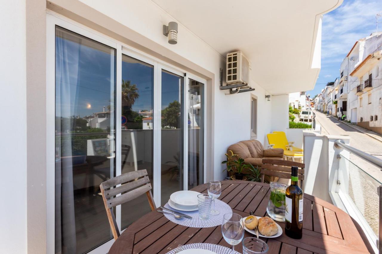 Mariners - Bright And Stylish Apartment - Walk To The Beach Praia Da Luz Exterior photo
