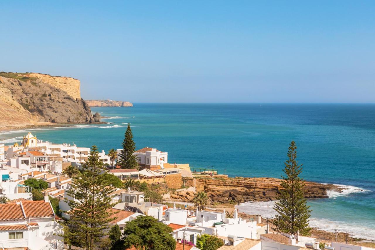 Mariners - Bright And Stylish Apartment - Walk To The Beach Praia Da Luz Exterior photo
